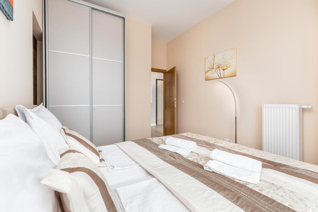 Platan Tower Baltic&More Apartments Swinoujscie Bagian luar foto